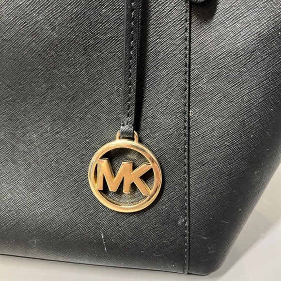Michael Kors Ciara Black with gold zip look New - Picture 2 of 8